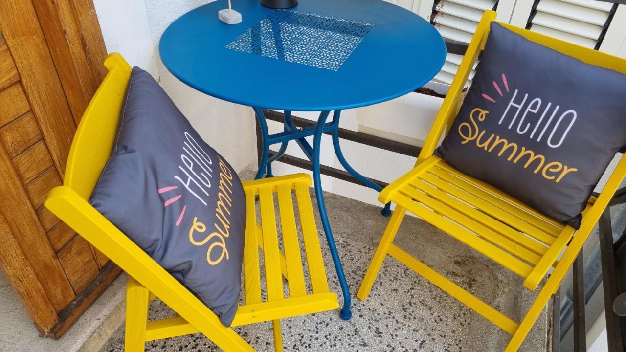 Place 4 U Studio Center 자다르 외부 사진