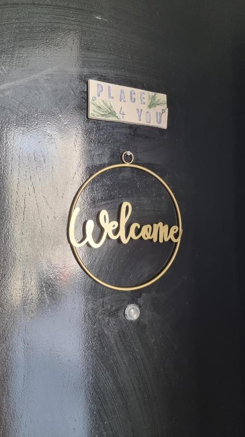 Place 4 U Studio Center 자다르 외부 사진